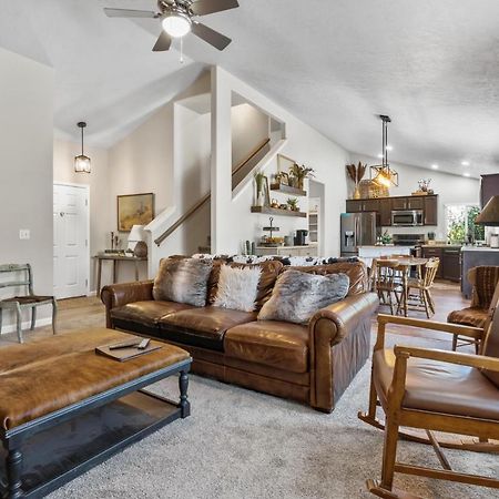 Southwestern Style 4 Bedroom Nampa Home Sleeps 16! Екстериор снимка