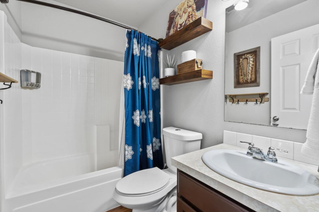 Southwestern Style 4 Bedroom Nampa Home Sleeps 16! Екстериор снимка